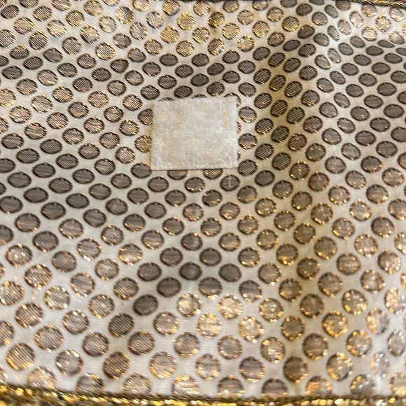 NWOT Indian inspired bag with double Velcro closure & beaded handle - Picture 4 of 4